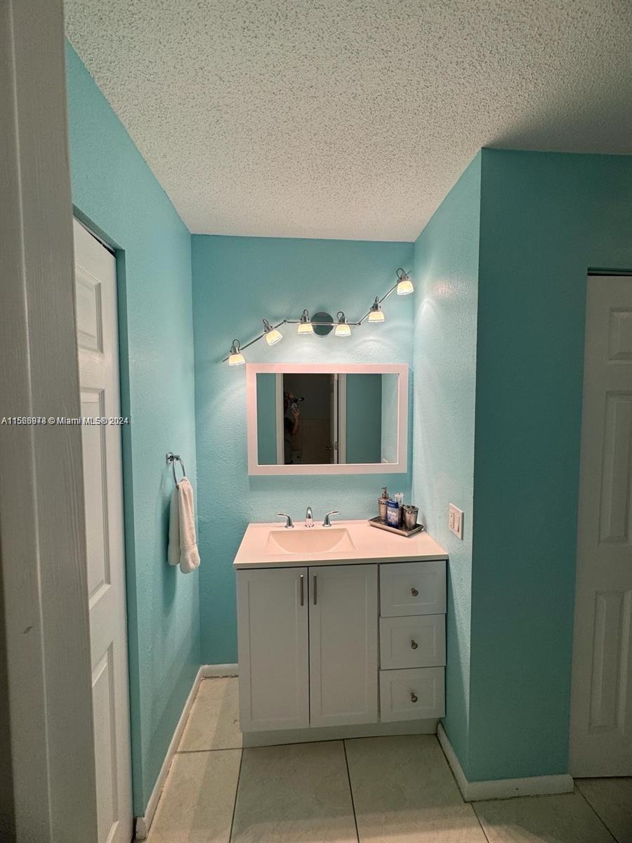 1817 S Ocean Dr 521, Hallandale Beach, Florida 33009, 2 Bedrooms Bedrooms, ,2 BathroomsBathrooms,Residentiallease,For Rent,1817 S Ocean Dr 521,A11566978