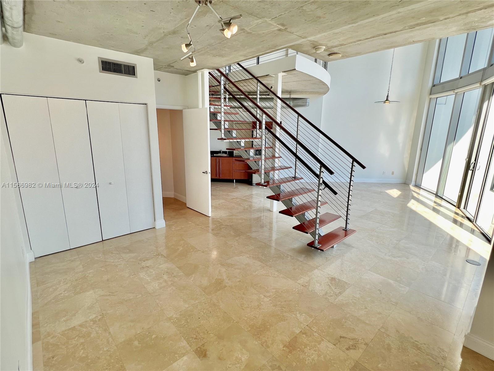 690 SW 1st Ct 1902, Miami, Florida 33130, 2 Bedrooms Bedrooms, ,2 BathroomsBathrooms,Residentiallease,For Rent,690 SW 1st Ct 1902,A11566982