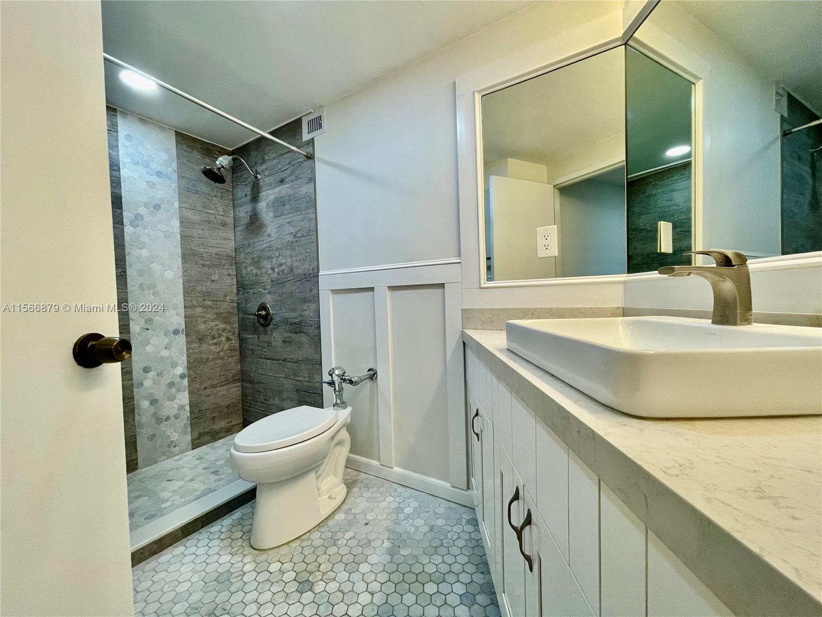 3301 NE 5th Ave 306, Miami, Florida 33137, 1 Bedroom Bedrooms, ,1 BathroomBathrooms,Residentiallease,For Rent,3301 NE 5th Ave 306,A11566879