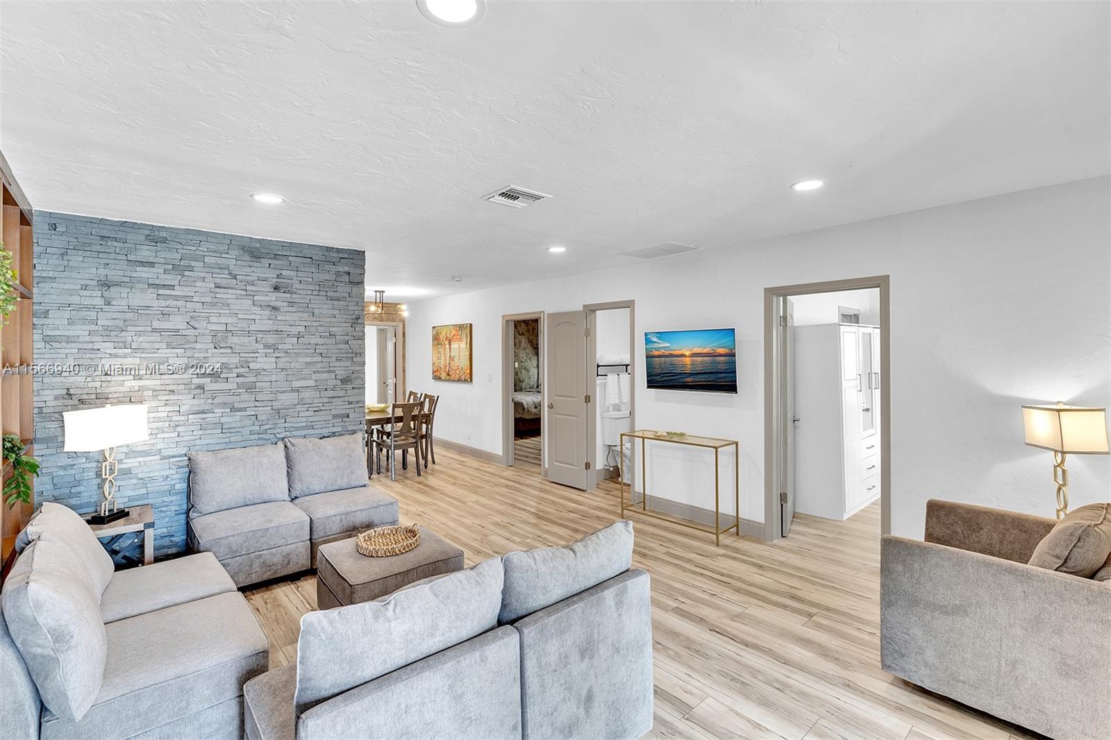 1209 NE 2nd St House, Fort Lauderdale, Florida 33301, 3 Bedrooms Bedrooms, ,2 BathroomsBathrooms,Residentiallease,For Rent,1209 NE 2nd St House,A11566940
