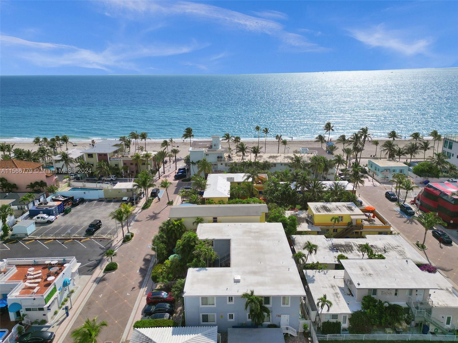 326 Coolidge St 3, Hollywood, Florida 33019, 1 Bedroom Bedrooms, ,1 BathroomBathrooms,Residentiallease,For Rent,326 Coolidge St 3,A11566779