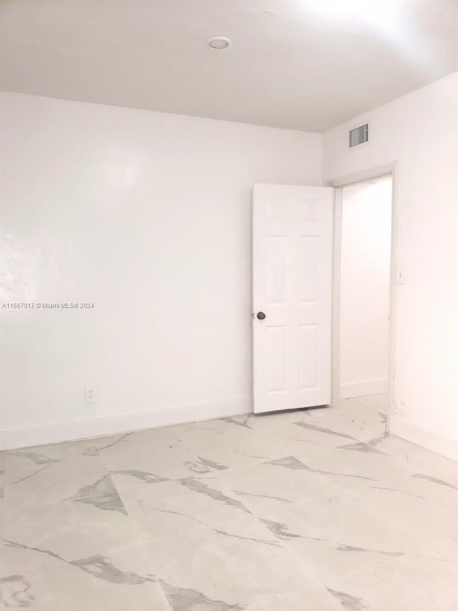 166 NW 68th Ter 166, Miami, Florida 33150, 4 Bedrooms Bedrooms, ,1 BathroomBathrooms,Residentiallease,For Rent,166 NW 68th Ter 166,A11567017