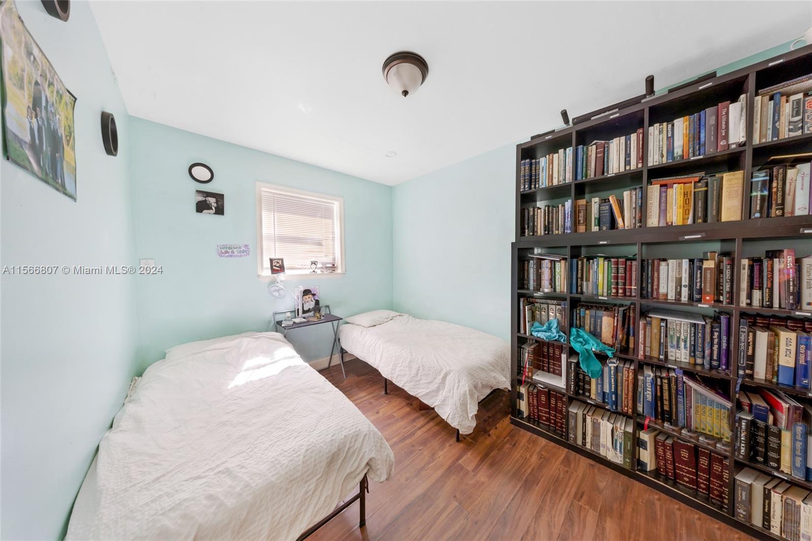 720 NE 171st St, North Miami Beach, Florida 33162, 4 Bedrooms Bedrooms, ,3 BathroomsBathrooms,Residential,For Sale,720 NE 171st St,A11566807