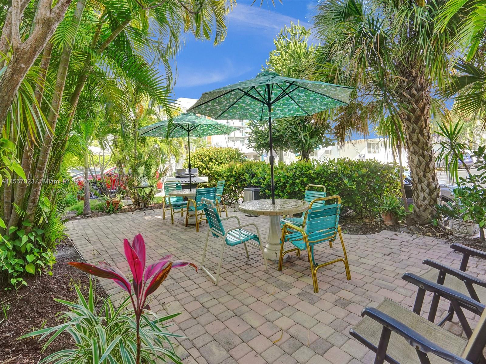 326 Coolidge St 5, Hollywood, Florida 33019, ,1 BathroomBathrooms,Residentiallease,For Rent,326 Coolidge St 5,A11567023