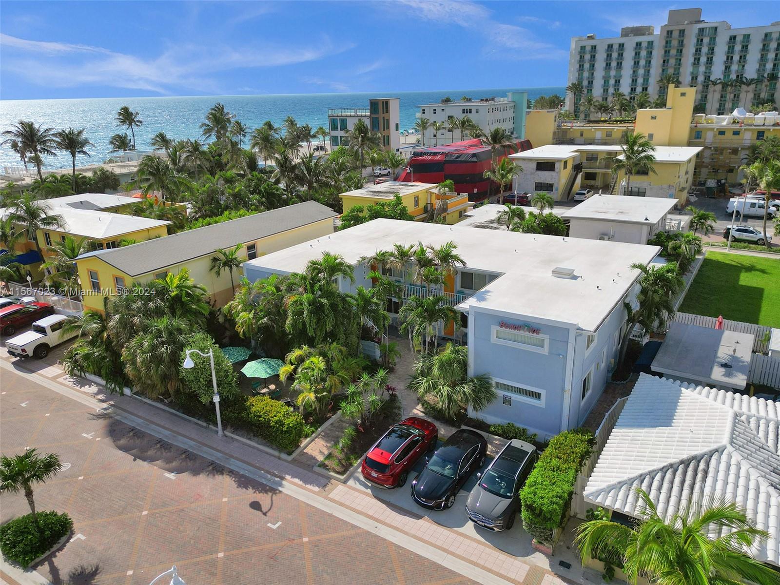 326 Coolidge St 5, Hollywood, Florida 33019, ,1 BathroomBathrooms,Residentiallease,For Rent,326 Coolidge St 5,A11567023
