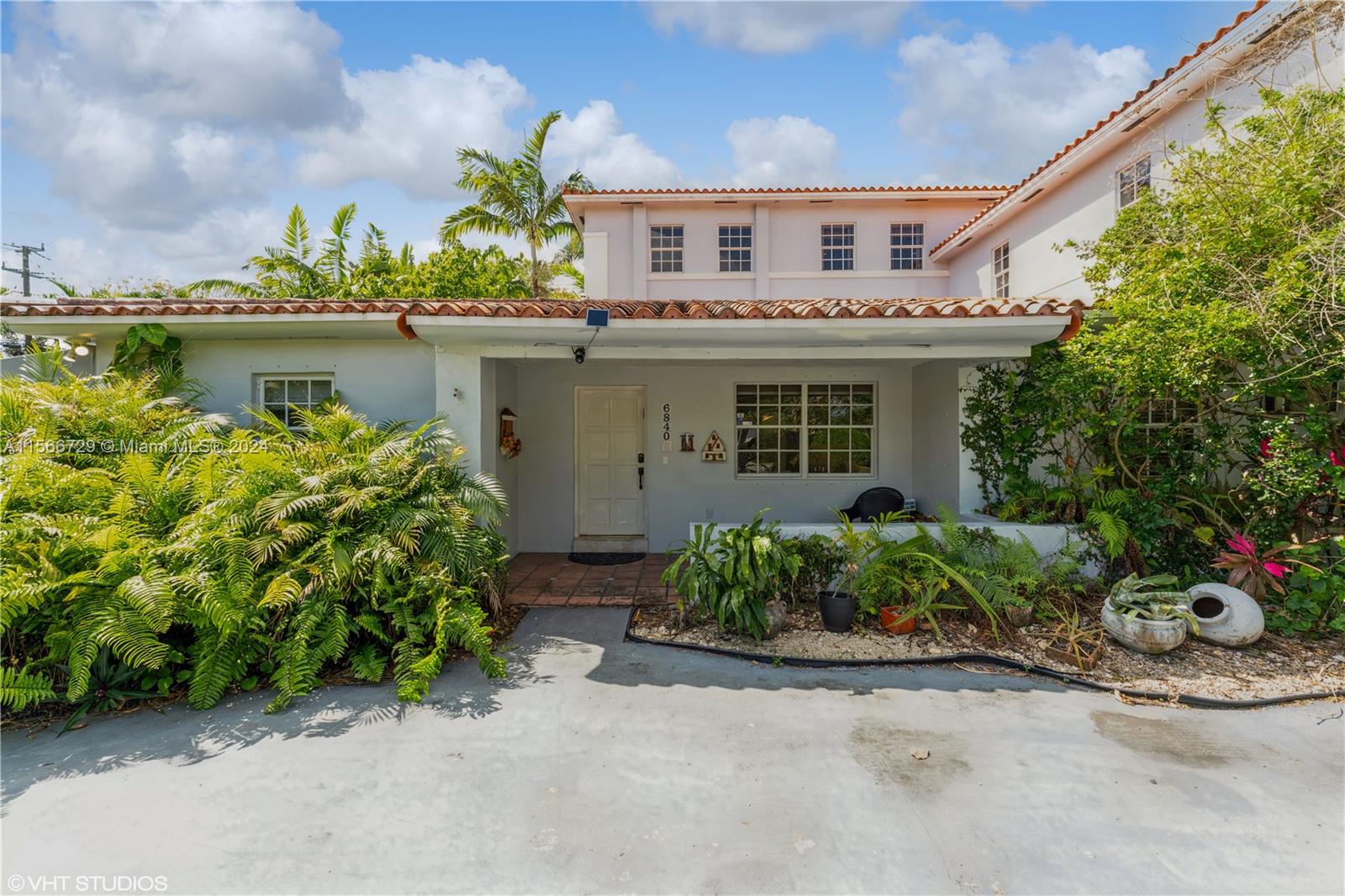 6840 SW 49th St, Miami, Florida 33155, 4 Bedrooms Bedrooms, ,3 BathroomsBathrooms,Residential,For Sale,6840 SW 49th St,A11566729