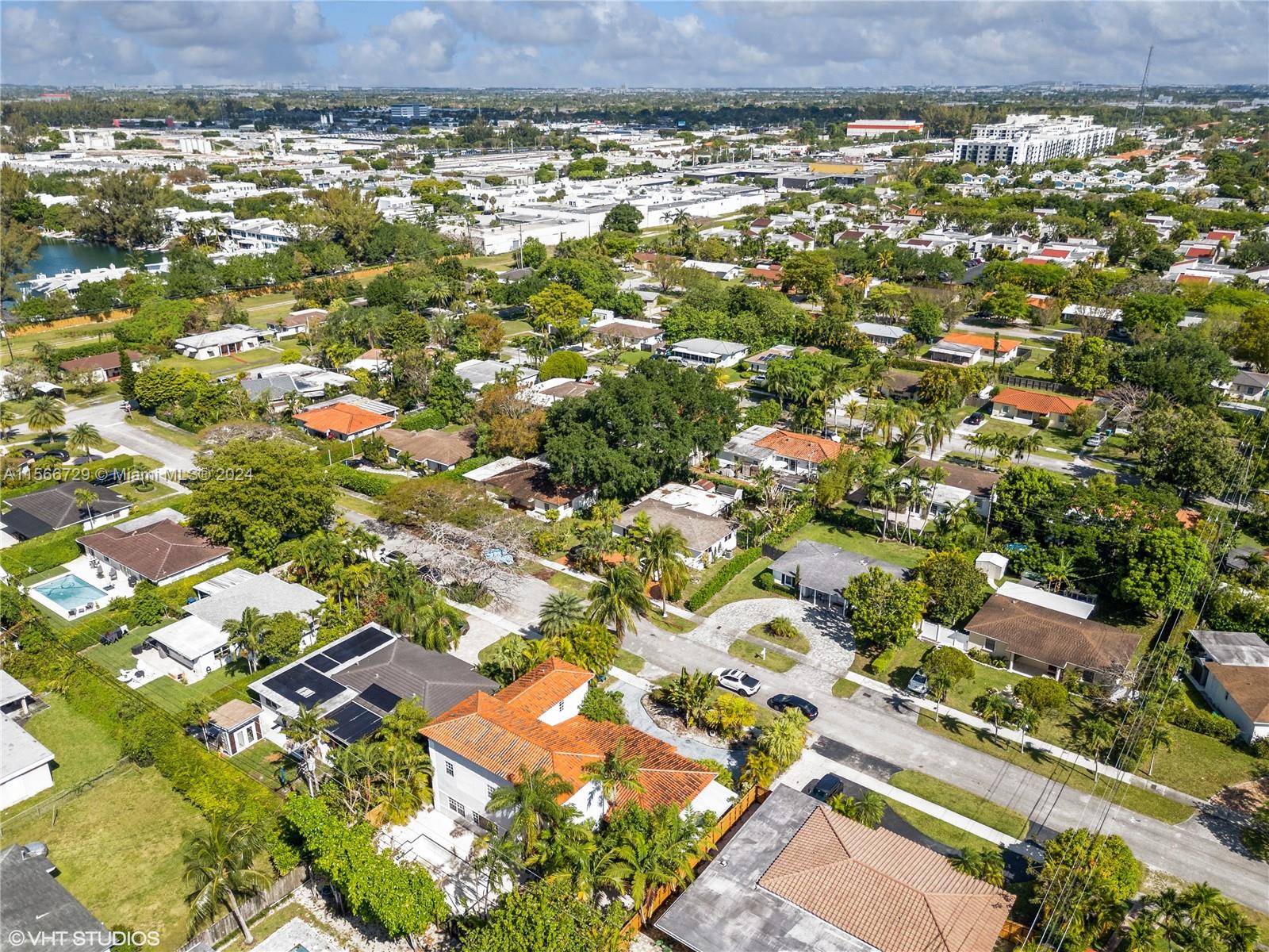 6840 SW 49th St, Miami, Florida 33155, 4 Bedrooms Bedrooms, ,3 BathroomsBathrooms,Residential,For Sale,6840 SW 49th St,A11566729
