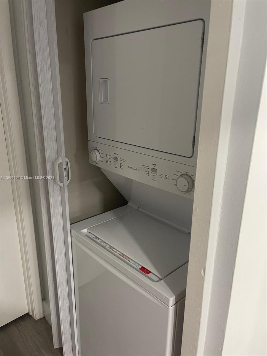 18236 Mediterranean Blvd 8-12, Hialeah, Florida 33015, 2 Bedrooms Bedrooms, ,2 BathroomsBathrooms,Residentiallease,For Rent,18236 Mediterranean Blvd 8-12,A11566114