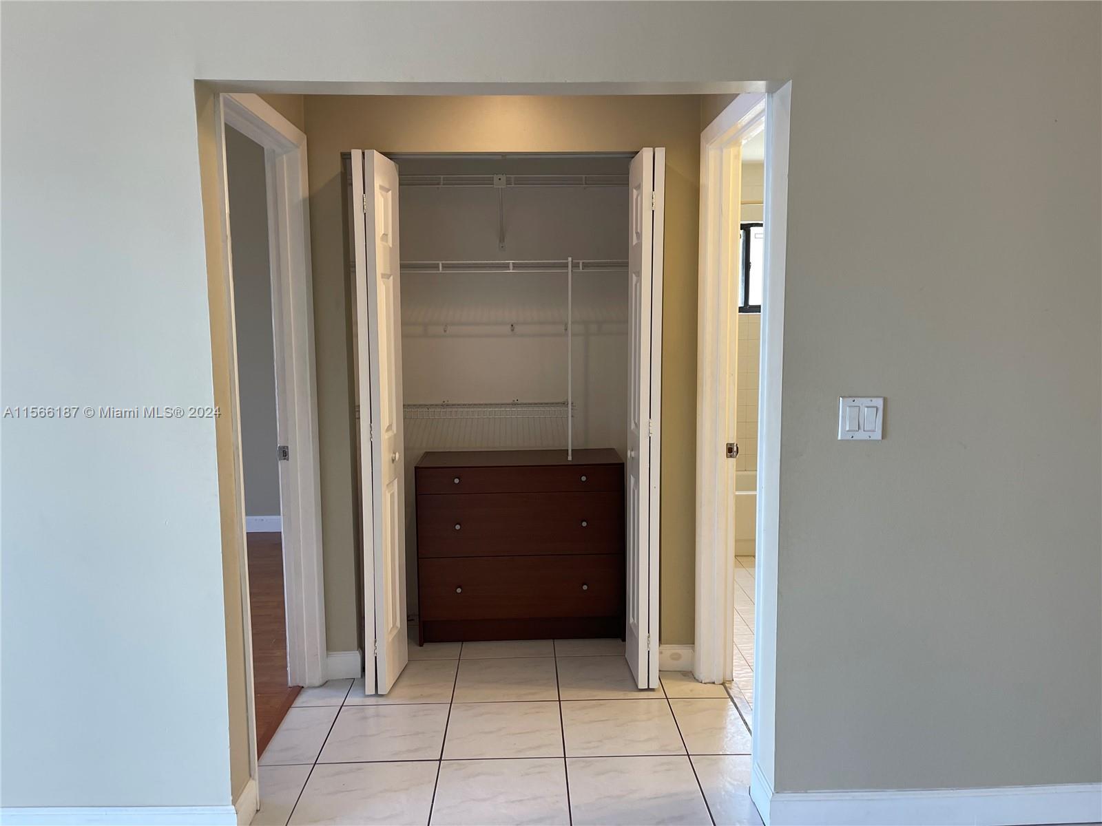 7208 Primrose Ln 7208, Tamarac, Florida 33321, 3 Bedrooms Bedrooms, ,2 BathroomsBathrooms,Residential,For Sale,7208 Primrose Ln 7208,A11566187