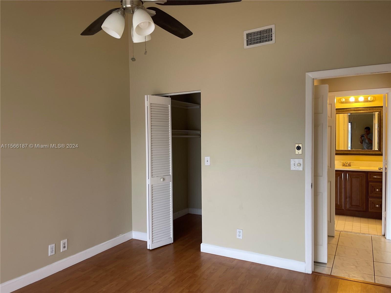 7208 Primrose Ln 7208, Tamarac, Florida 33321, 3 Bedrooms Bedrooms, ,2 BathroomsBathrooms,Residential,For Sale,7208 Primrose Ln 7208,A11566187