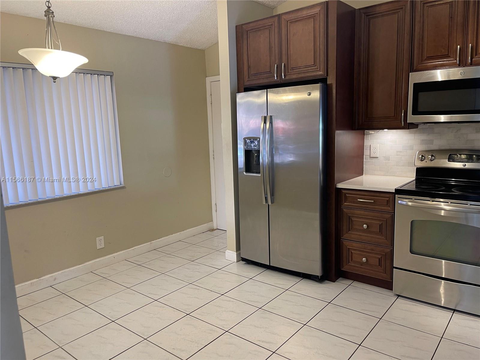 7208 Primrose Ln 7208, Tamarac, Florida 33321, 3 Bedrooms Bedrooms, ,2 BathroomsBathrooms,Residential,For Sale,7208 Primrose Ln 7208,A11566187
