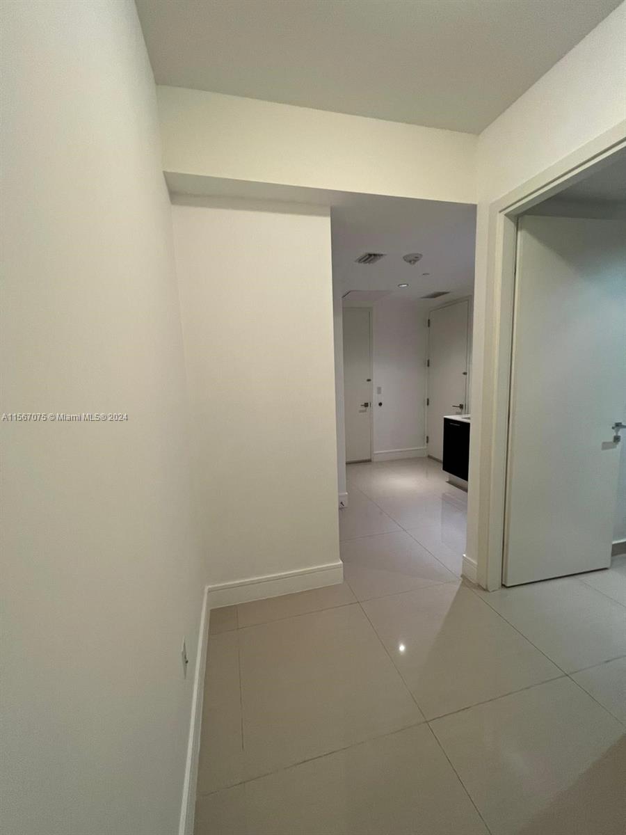 3250 NE 188th St 403, Aventura, Florida 33180, 3 Bedrooms Bedrooms, ,4 BathroomsBathrooms,Residentiallease,For Rent,3250 NE 188th St 403,A11567075