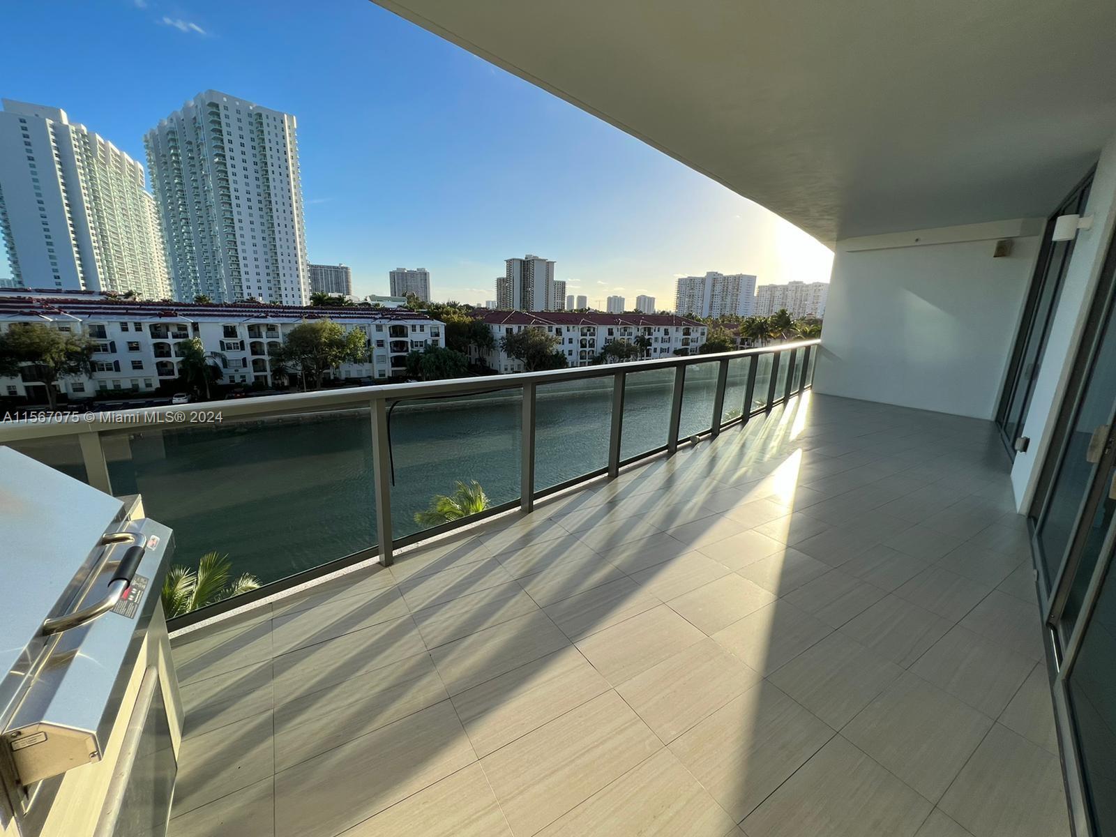 3250 NE 188th St 403, Aventura, Florida 33180, 3 Bedrooms Bedrooms, ,4 BathroomsBathrooms,Residentiallease,For Rent,3250 NE 188th St 403,A11567075