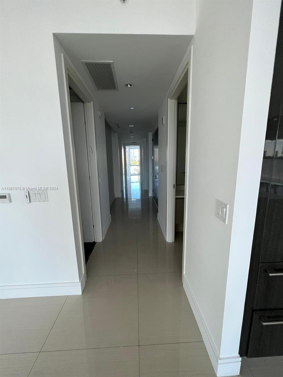 3250 NE 188th St 403, Aventura, Florida 33180, 3 Bedrooms Bedrooms, ,4 BathroomsBathrooms,Residentiallease,For Rent,3250 NE 188th St 403,A11567075