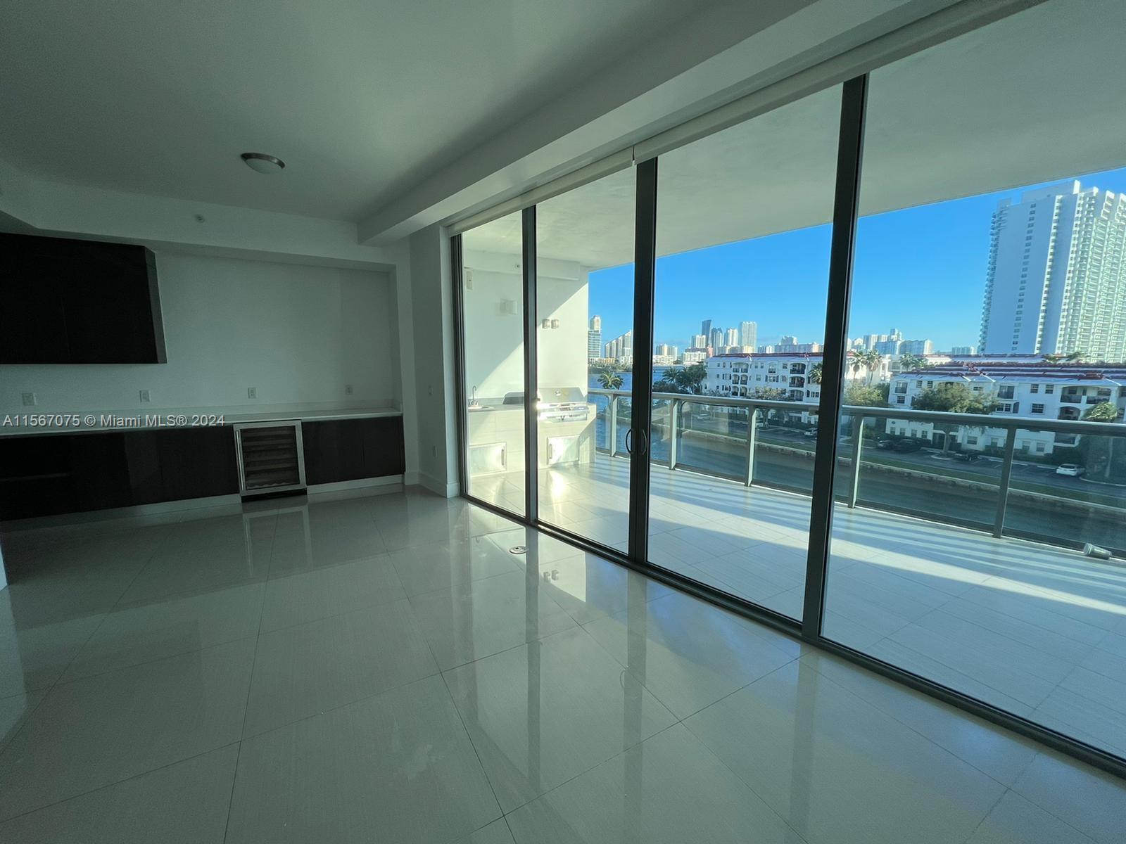 3250 NE 188th St 403, Aventura, Florida 33180, 3 Bedrooms Bedrooms, ,4 BathroomsBathrooms,Residentiallease,For Rent,3250 NE 188th St 403,A11567075