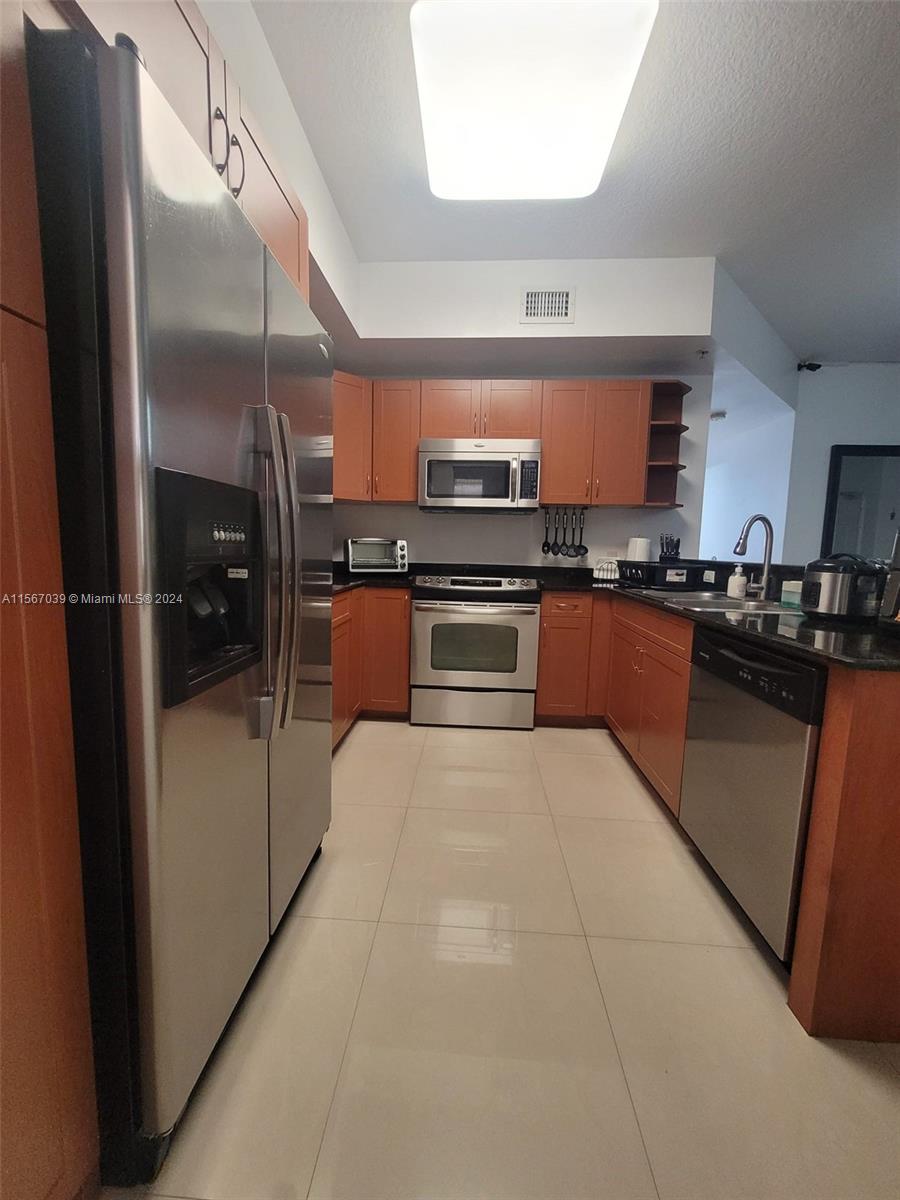 8430 SW 8th St 207B, Miami, Florida 33144, 2 Bedrooms Bedrooms, ,2 BathroomsBathrooms,Residential,For Sale,8430 SW 8th St 207B,A11567039