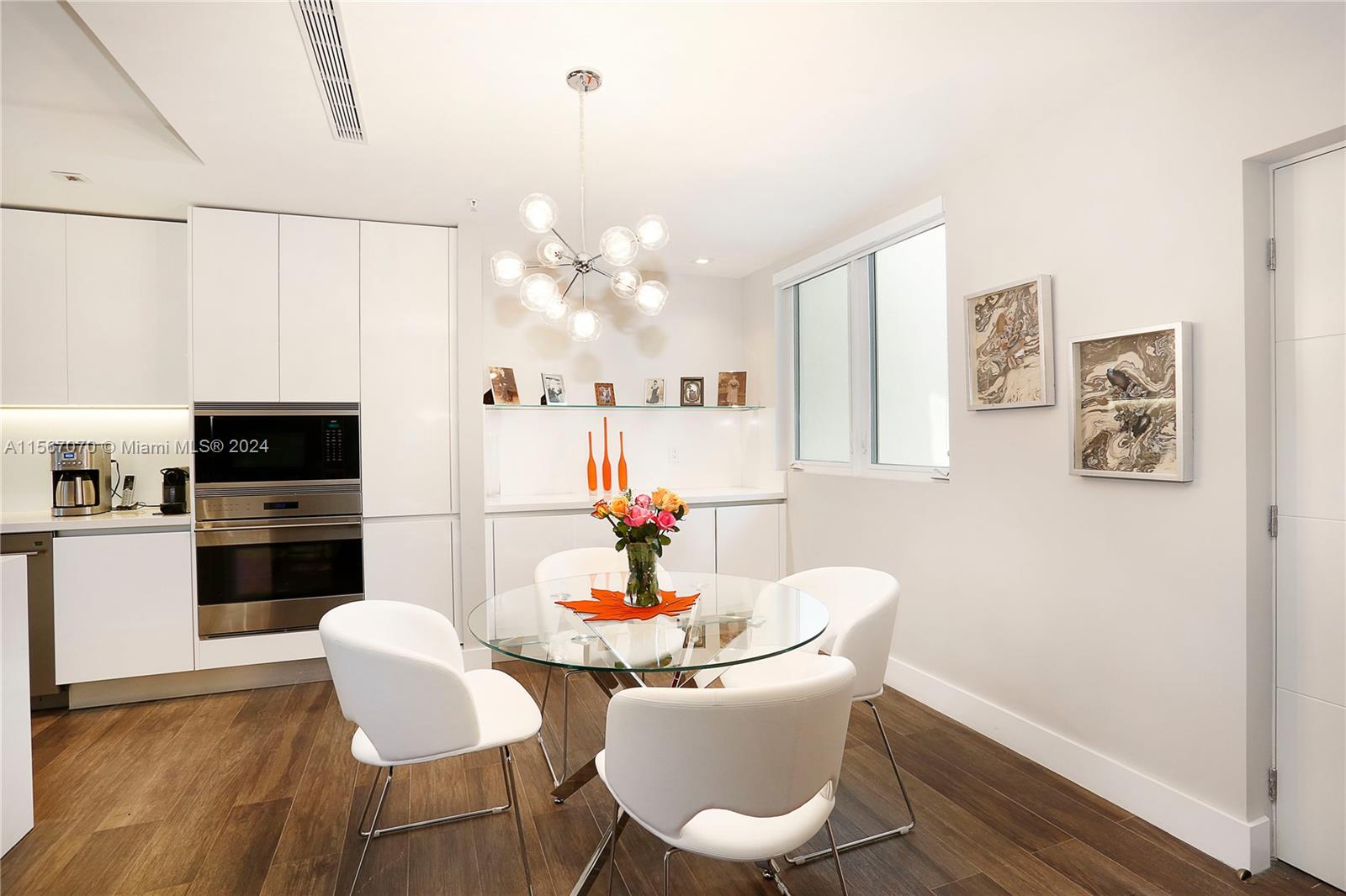 629 Santander Ave 7, Coral Gables, Florida 33134, 3 Bedrooms Bedrooms, ,3 BathroomsBathrooms,Residentiallease,For Rent,629 Santander Ave 7,A11567070