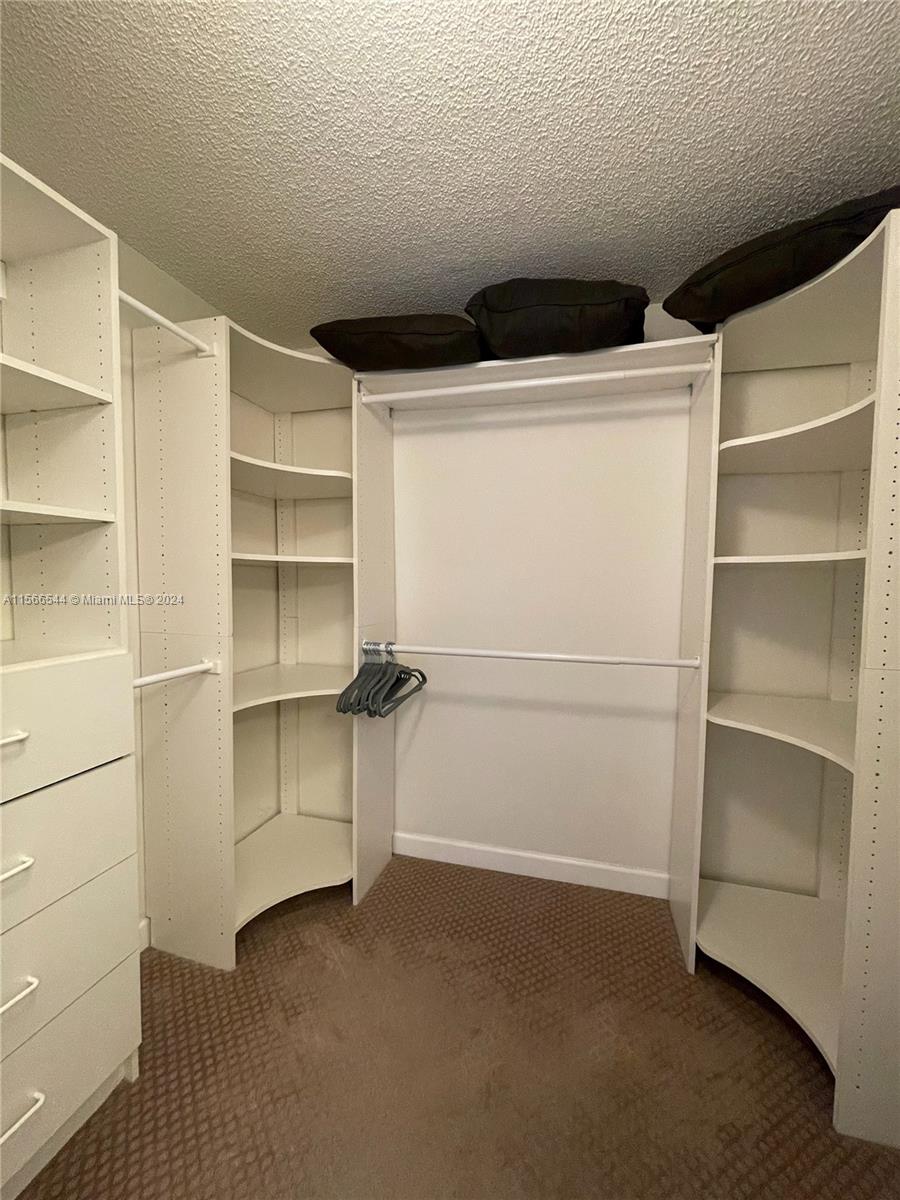 19555 E Country Club Dr 8608, Aventura, Florida 33180, 2 Bedrooms Bedrooms, ,2 BathroomsBathrooms,Residential,For Sale,19555 E Country Club Dr 8608,A11566544