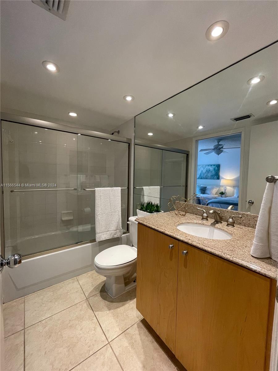 19555 E Country Club Dr 8608, Aventura, Florida 33180, 2 Bedrooms Bedrooms, ,2 BathroomsBathrooms,Residential,For Sale,19555 E Country Club Dr 8608,A11566544