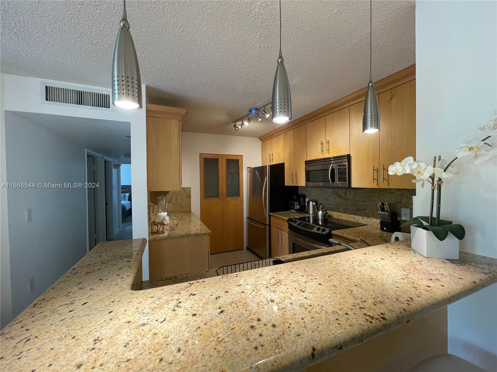 19555 E Country Club Dr 8608, Aventura, Florida 33180, 2 Bedrooms Bedrooms, ,2 BathroomsBathrooms,Residential,For Sale,19555 E Country Club Dr 8608,A11566544