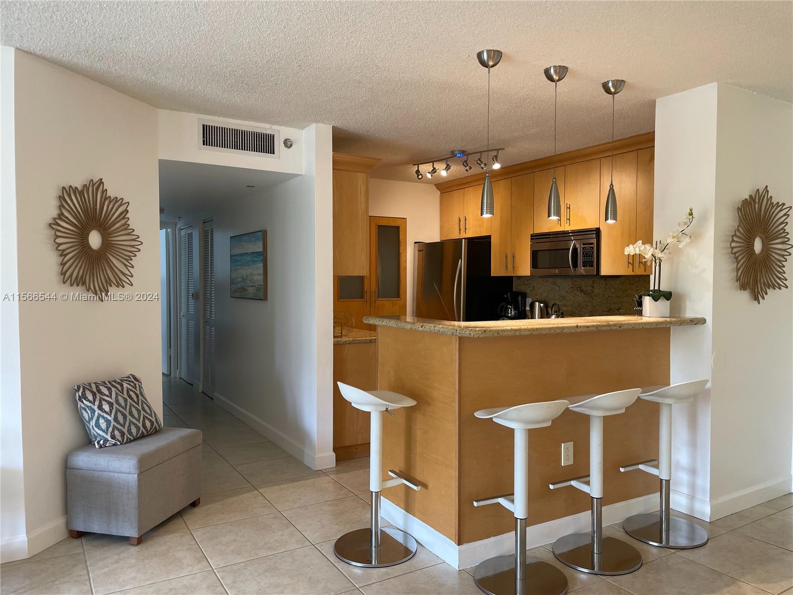 19555 E Country Club Dr 8608, Aventura, Florida 33180, 2 Bedrooms Bedrooms, ,2 BathroomsBathrooms,Residential,For Sale,19555 E Country Club Dr 8608,A11566544