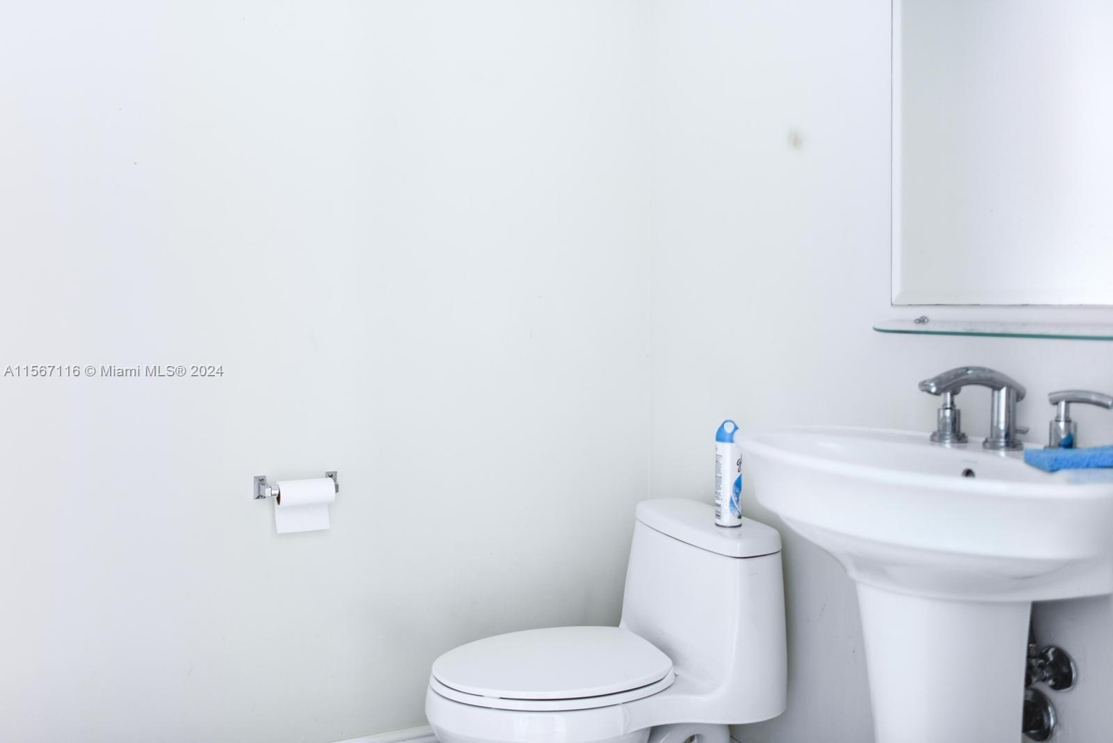 1945 S Ocean Dr 610, Hallandale Beach, Florida 33009, 1 Bedroom Bedrooms, ,1 BathroomBathrooms,Residentiallease,For Rent,1945 S Ocean Dr 610,A11567116