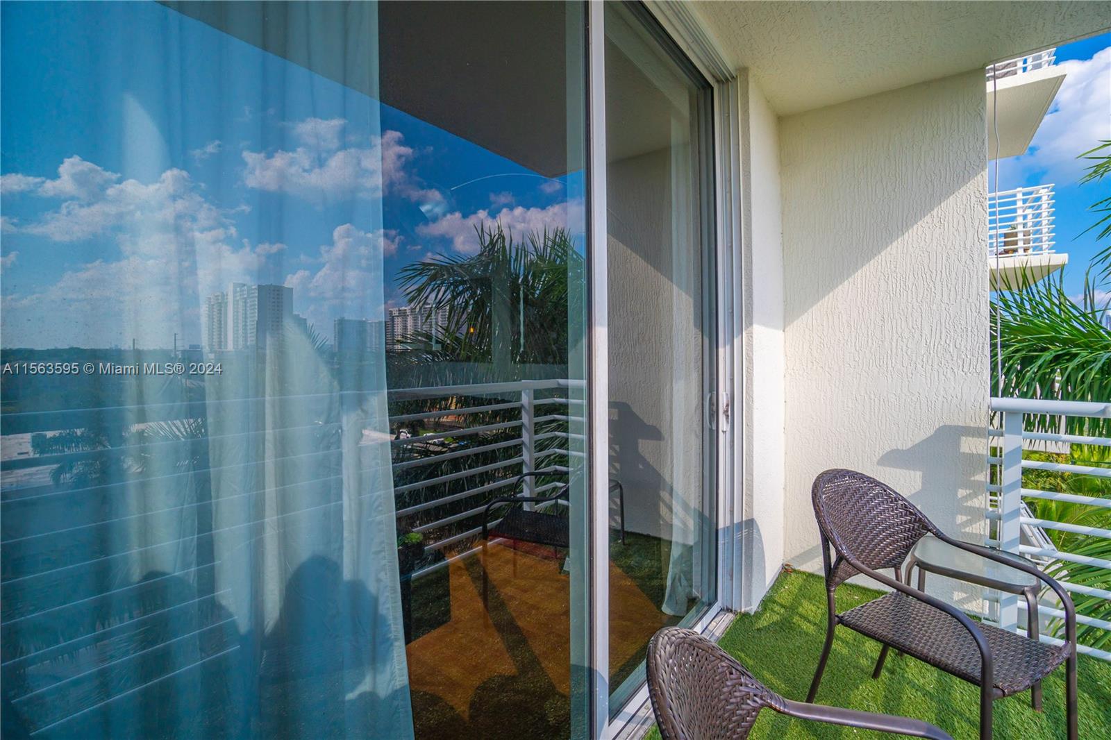 2775 NE 187th St 516, Aventura, Florida 33180, 2 Bedrooms Bedrooms, ,2 BathroomsBathrooms,Residentiallease,For Rent,2775 NE 187th St 516,A11563595