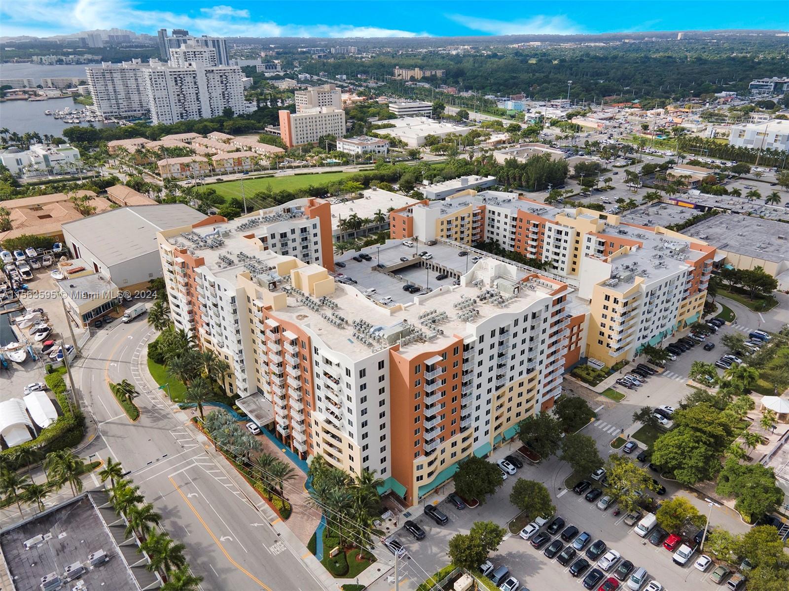 2775 NE 187th St 516, Aventura, Florida 33180, 2 Bedrooms Bedrooms, ,2 BathroomsBathrooms,Residentiallease,For Rent,2775 NE 187th St 516,A11563595