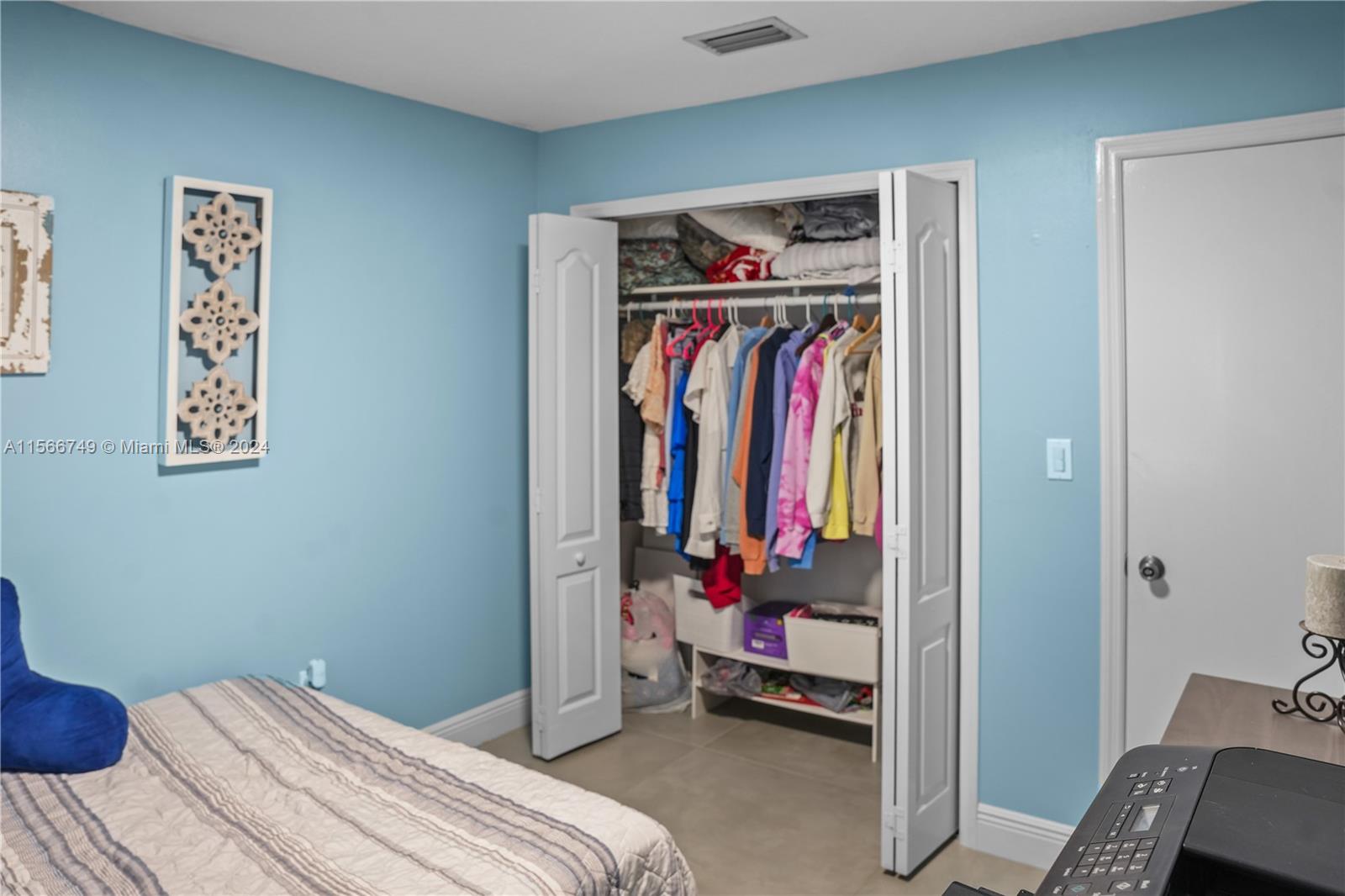 17946 SW 154th Pl, Miami, Florida 33187, 4 Bedrooms Bedrooms, ,2 BathroomsBathrooms,Residential,For Sale,17946 SW 154th Pl,A11566749