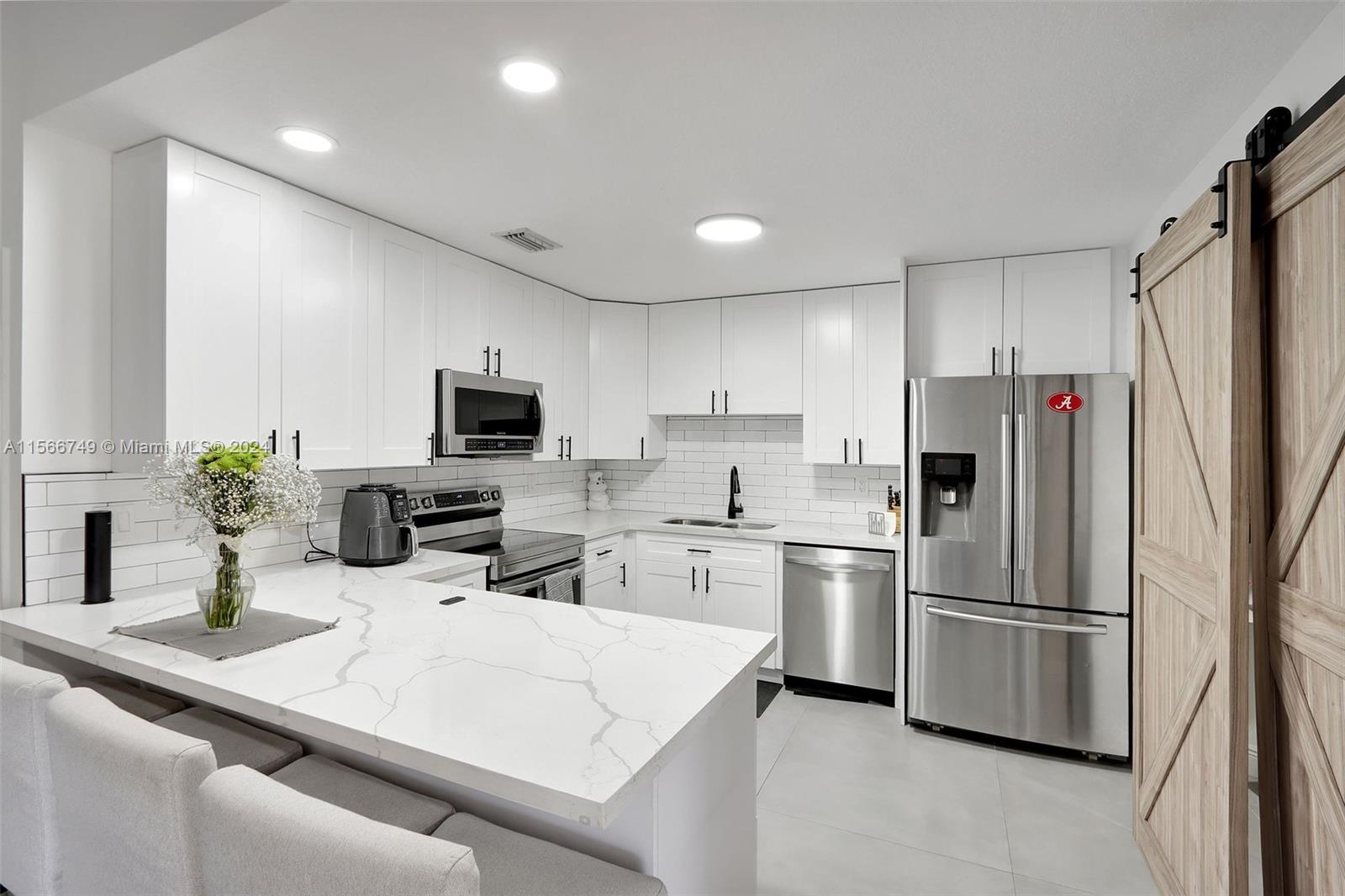 17946 SW 154th Pl, Miami, Florida 33187, 4 Bedrooms Bedrooms, ,2 BathroomsBathrooms,Residential,For Sale,17946 SW 154th Pl,A11566749