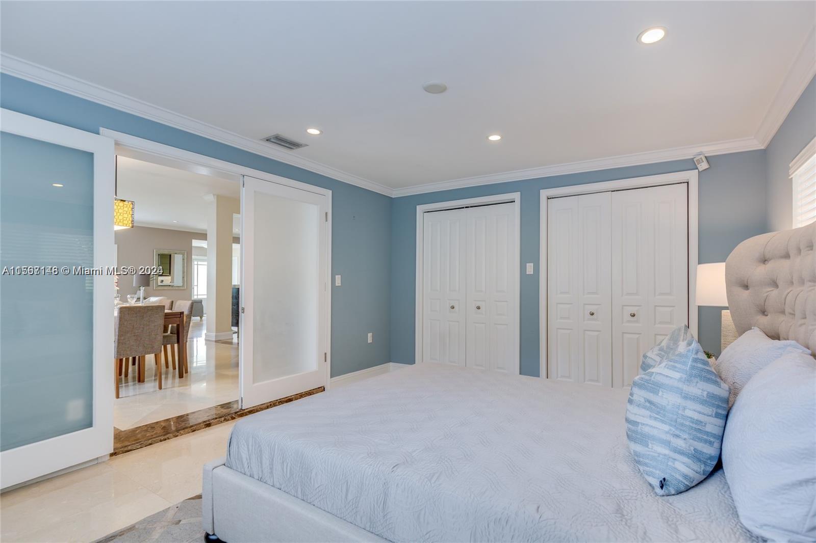 4323 N Bay Rd, Miami Beach, Florida 33140, 3 Bedrooms Bedrooms, ,2 BathroomsBathrooms,Residential,For Sale,4323 N Bay Rd,A11567148