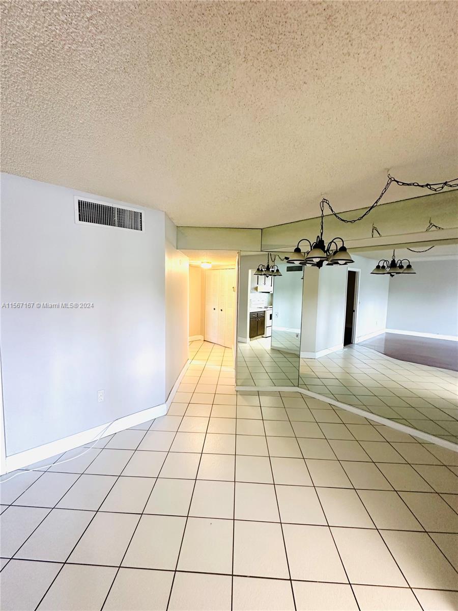 9330 Lime bay Blvd 108, Tamarac, Florida 33321, 2 Bedrooms Bedrooms, ,2 BathroomsBathrooms,Residential,For Sale,9330 Lime bay Blvd 108,A11567167