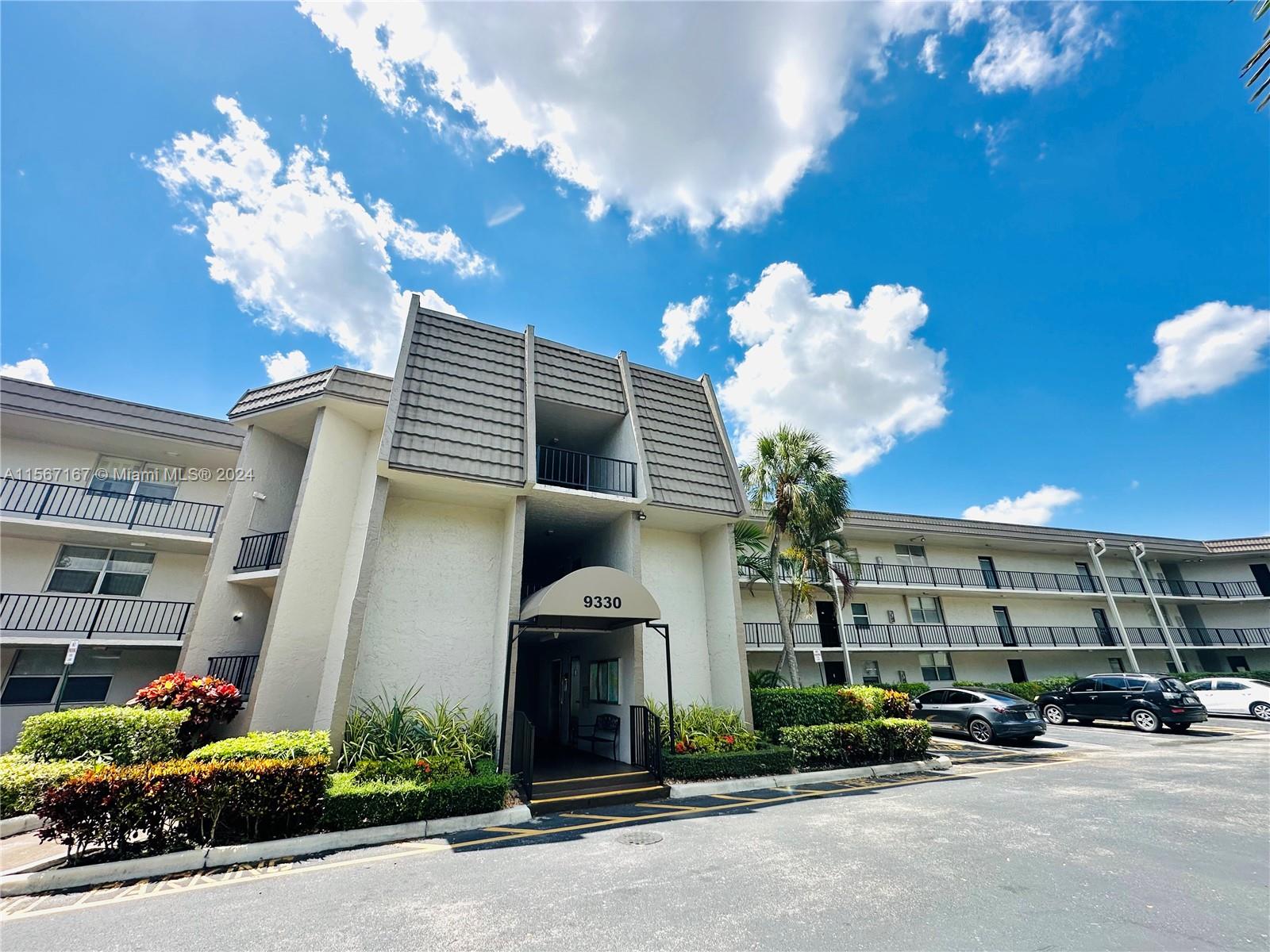 9330 Lime bay Blvd 108, Tamarac, Florida 33321, 2 Bedrooms Bedrooms, ,2 BathroomsBathrooms,Residential,For Sale,9330 Lime bay Blvd 108,A11567167