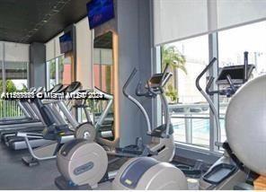 2602 E Hallandale Beach Blvd R2910, Hallandale Beach, Florida 33009, ,1 BathroomBathrooms,Residentiallease,For Rent,2602 E Hallandale Beach Blvd R2910,A11567171