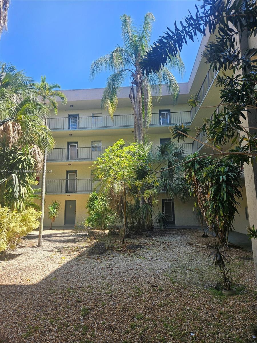 1810 N Lauderdale Ave 2401, North Lauderdale, Florida 33068, 1 Bedroom Bedrooms, ,1 BathroomBathrooms,Residentiallease,For Rent,1810 N Lauderdale Ave 2401,A11567200