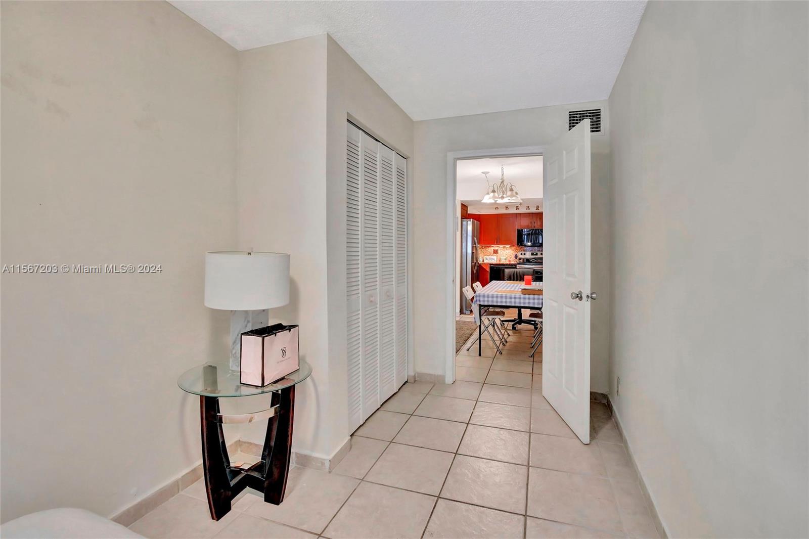 100 Golden Isles Dr 114, Hallandale Beach, Florida 33009, 2 Bedrooms Bedrooms, ,2 BathroomsBathrooms,Residential,For Sale,100 Golden Isles Dr 114,A11567203