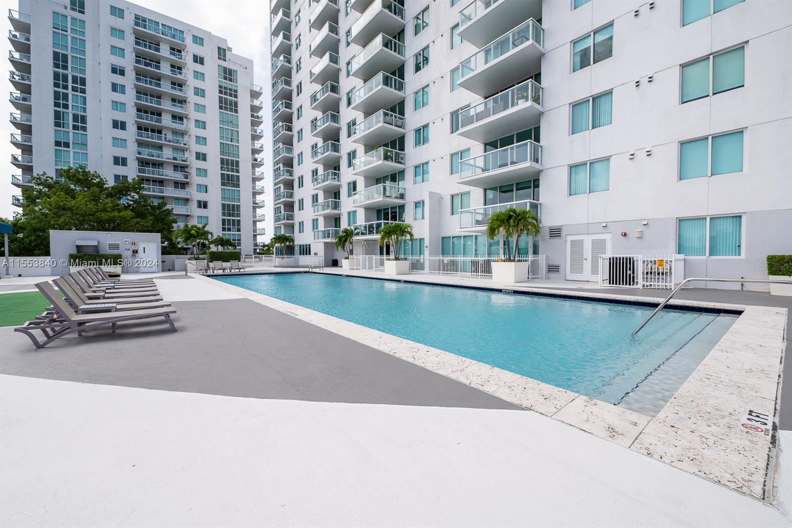 Miami, Florida 33125, 2 Bedrooms Bedrooms, ,2 BathroomsBathrooms,Residential,For Sale,A11553840