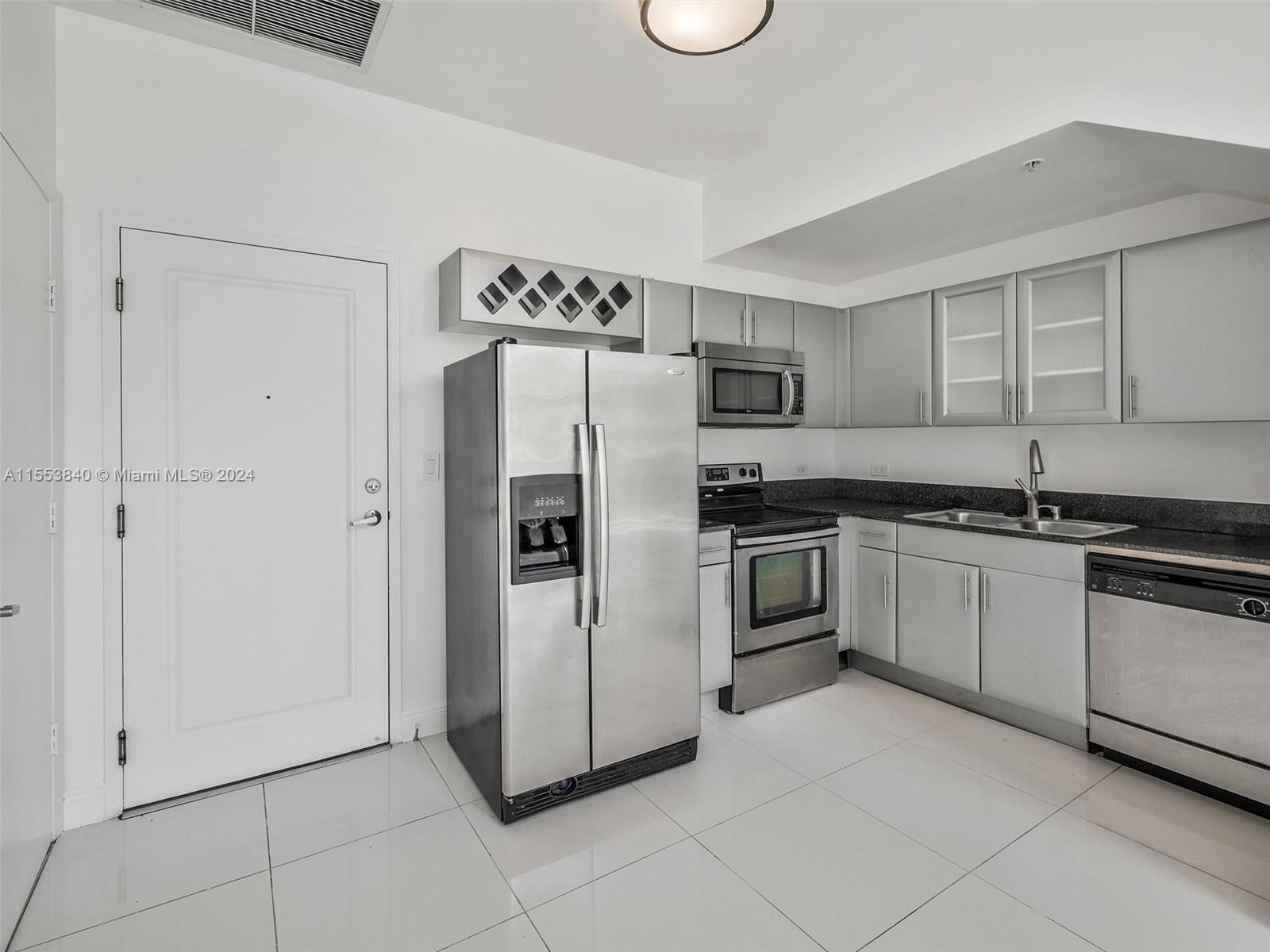 Miami, Florida 33125, 2 Bedrooms Bedrooms, ,2 BathroomsBathrooms,Residential,For Sale,A11553840