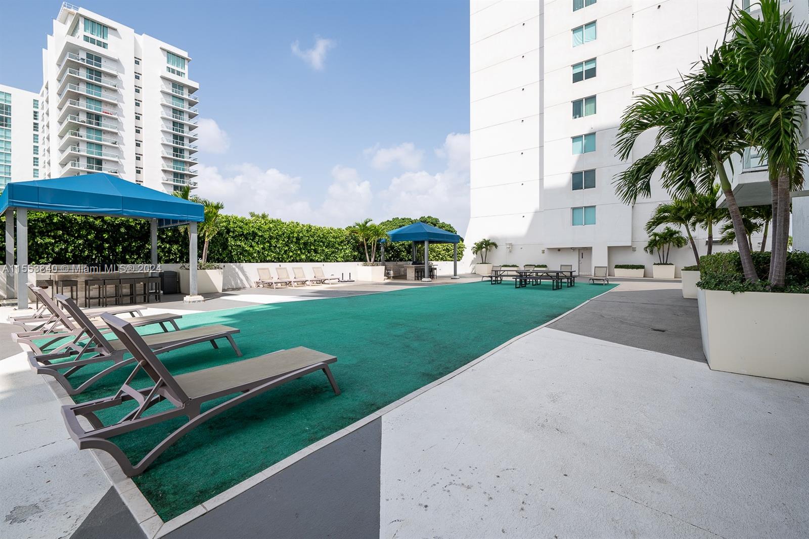 Miami, Florida 33125, 2 Bedrooms Bedrooms, ,2 BathroomsBathrooms,Residential,For Sale,A11553840