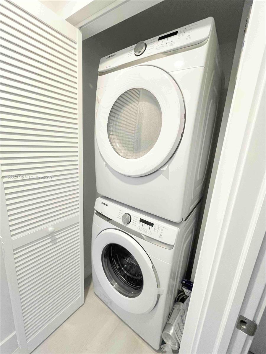 1980 NE 159 St, North Miami Beach, Florida 33162, 3 Bedrooms Bedrooms, ,2 BathroomsBathrooms,Residential,For Sale,1980 NE 159 St,A11565297