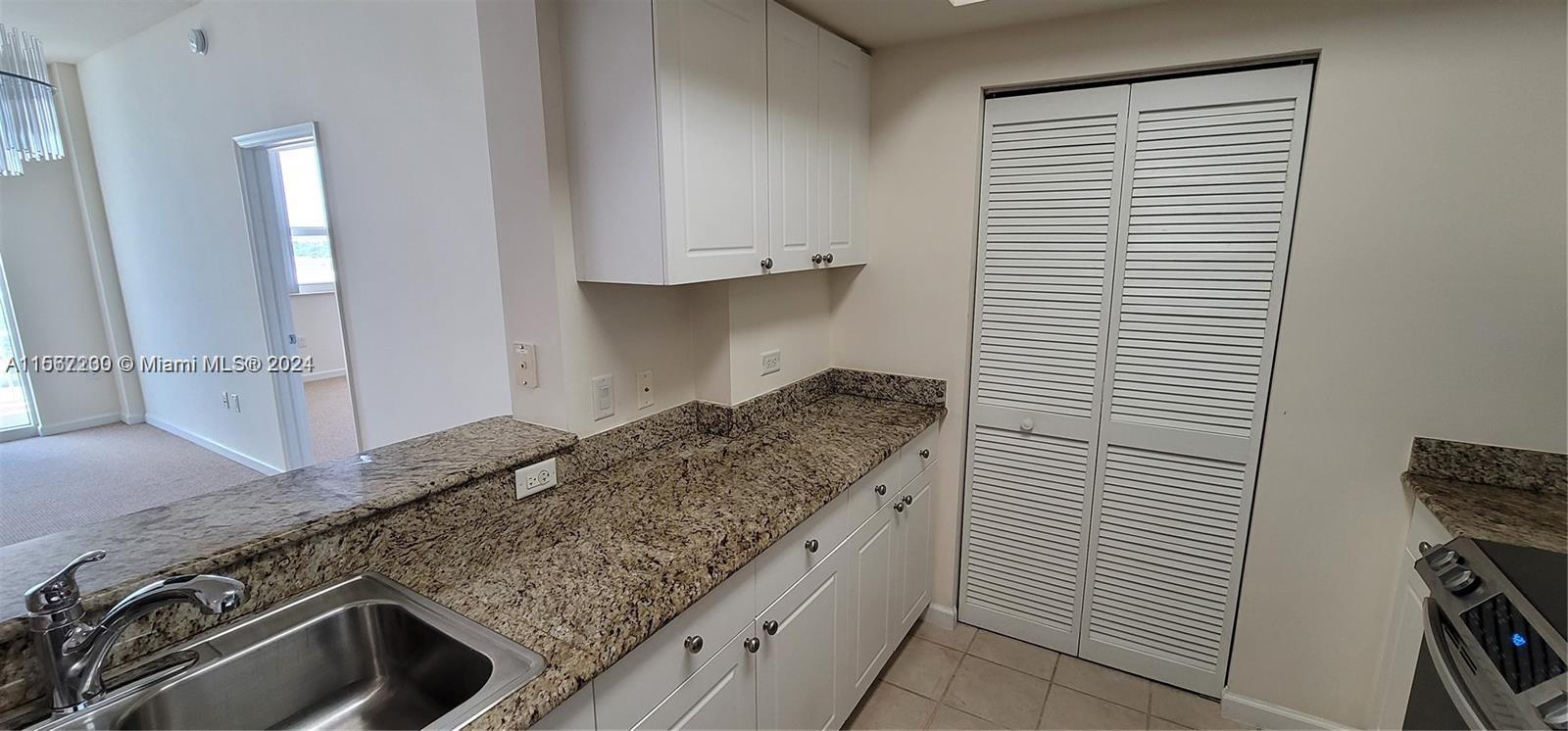 19501 W Country Club Dr 1010, Aventura, Florida 33180, 2 Bedrooms Bedrooms, ,2 BathroomsBathrooms,Residentiallease,For Rent,19501 W Country Club Dr 1010,A11567230