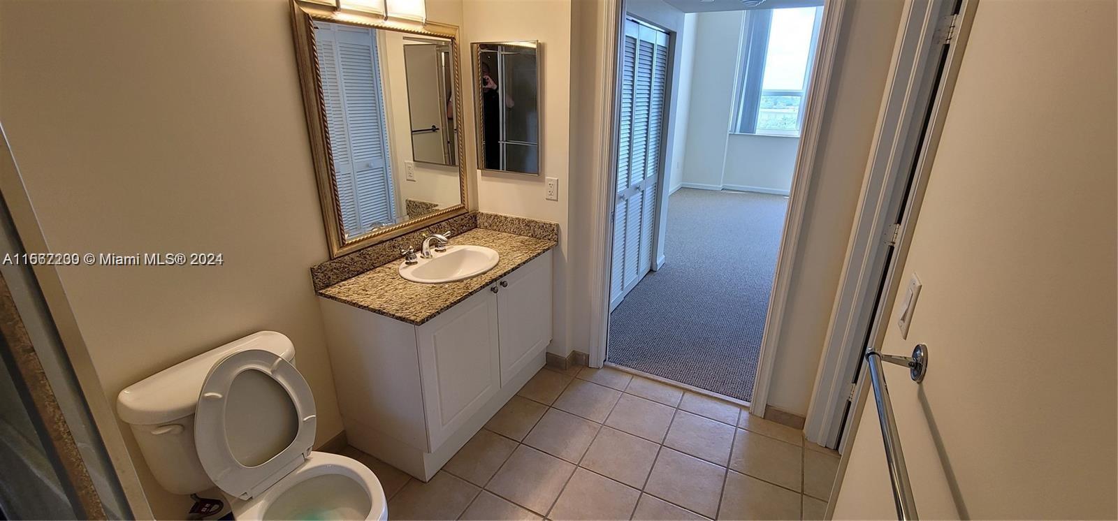 19501 W Country Club Dr 1010, Aventura, Florida 33180, 2 Bedrooms Bedrooms, ,2 BathroomsBathrooms,Residentiallease,For Rent,19501 W Country Club Dr 1010,A11567230