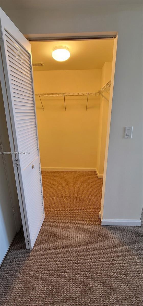 19501 W Country Club Dr 1010, Aventura, Florida 33180, 2 Bedrooms Bedrooms, ,2 BathroomsBathrooms,Residentiallease,For Rent,19501 W Country Club Dr 1010,A11567230