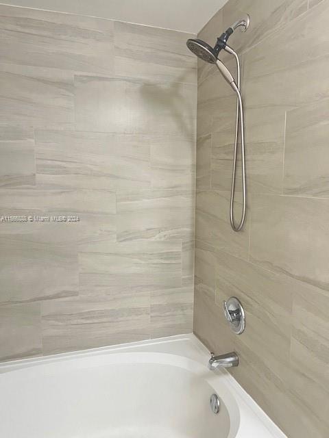 17150 N Bay Rd 2513, Sunny Isles Beach, Florida 33160, 2 Bedrooms Bedrooms, ,2 BathroomsBathrooms,Residentiallease,For Rent,17150 N Bay Rd 2513,A11566888