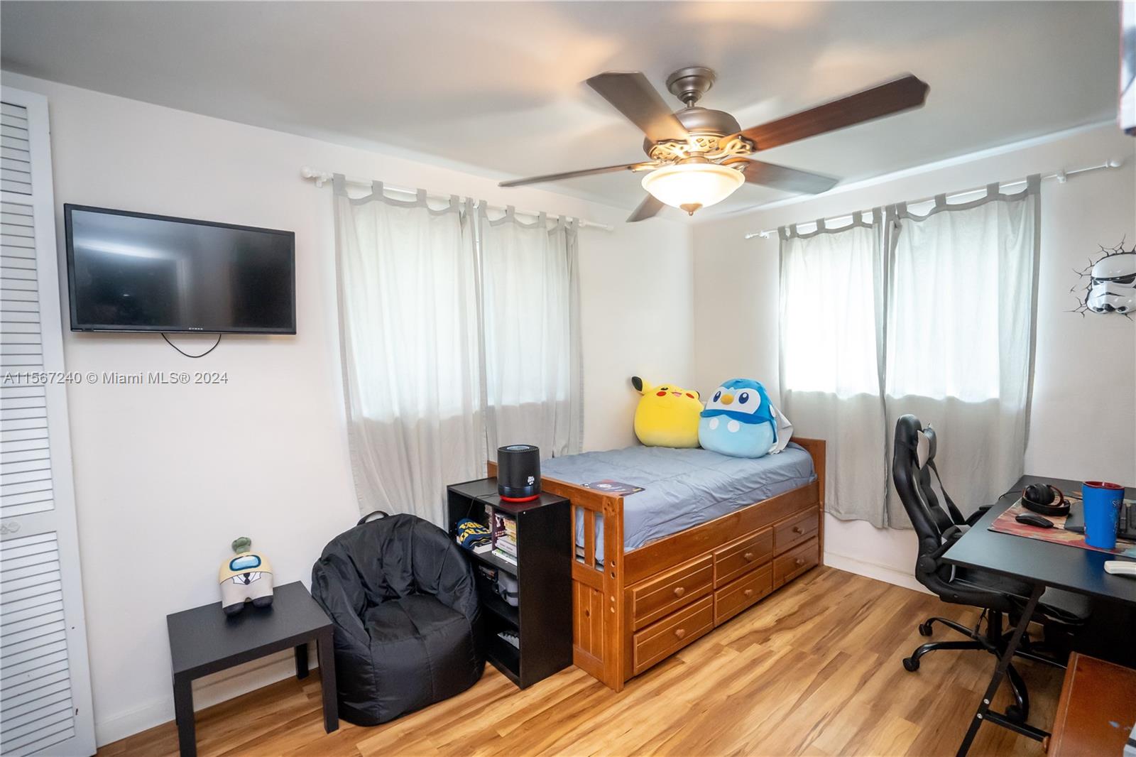 8000 NW 174th Ter, Hialeah, Florida 33015, 4 Bedrooms Bedrooms, ,2 BathroomsBathrooms,Residential,For Sale,8000 NW 174th Ter,A11567240