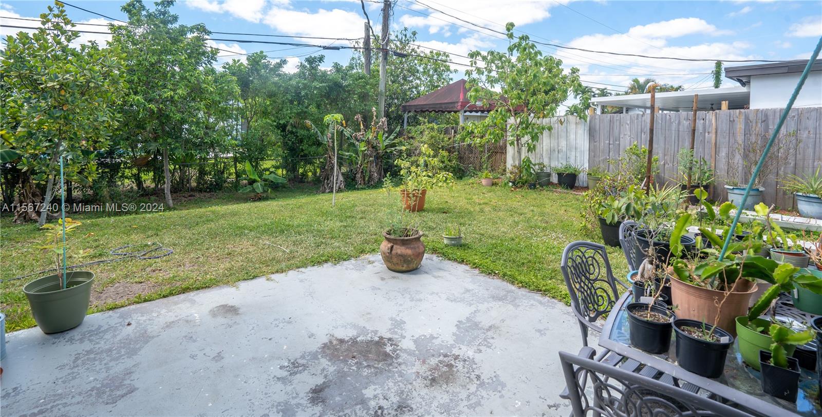 8000 NW 174th Ter, Hialeah, Florida 33015, 4 Bedrooms Bedrooms, ,2 BathroomsBathrooms,Residential,For Sale,8000 NW 174th Ter,A11567240