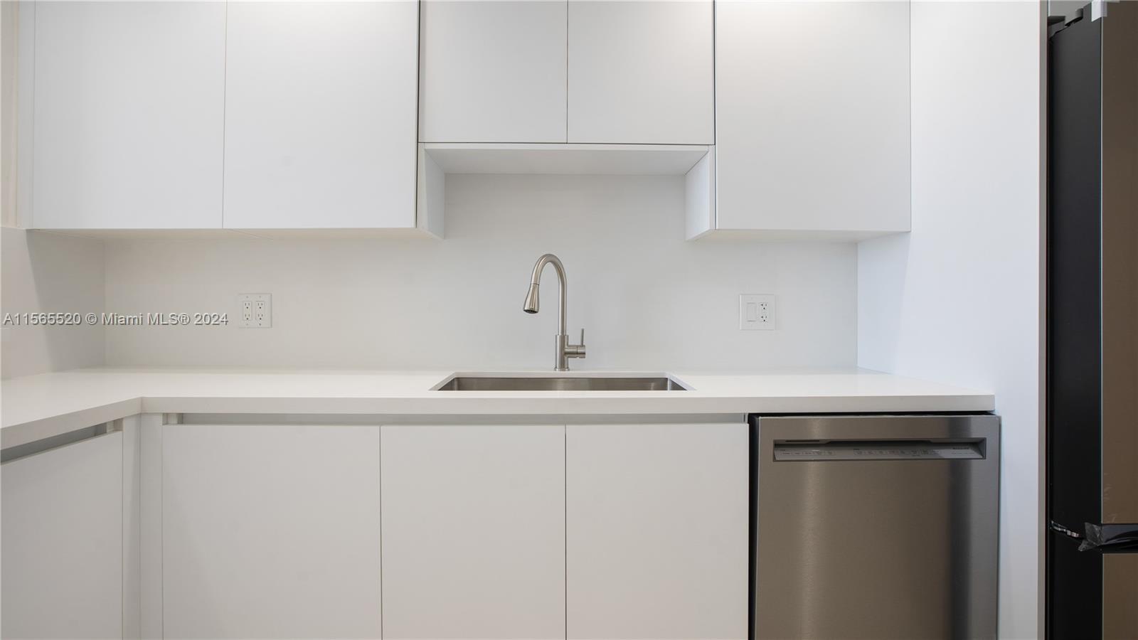 21050 NE 38th Ave 1102, Aventura, Florida 33180, 3 Bedrooms Bedrooms, ,2 BathroomsBathrooms,Residential,For Sale,21050 NE 38th Ave 1102,A11565520