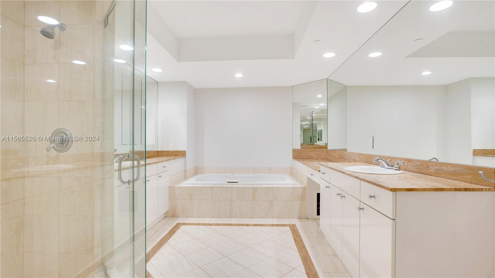 21050 NE 38th Ave 1102, Aventura, Florida 33180, 3 Bedrooms Bedrooms, ,2 BathroomsBathrooms,Residential,For Sale,21050 NE 38th Ave 1102,A11565520