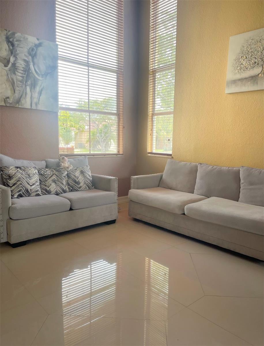 2218 Portofino Ave, Homestead, Florida 33033, 5 Bedrooms Bedrooms, ,3 BathroomsBathrooms,Residential,For Sale,2218 Portofino Ave,A11567218