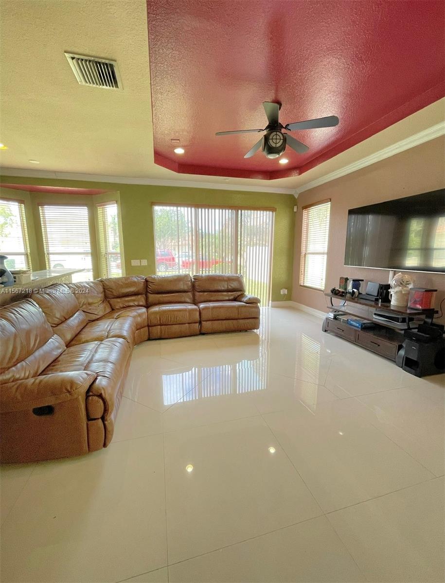 2218 Portofino Ave, Homestead, Florida 33033, 5 Bedrooms Bedrooms, ,3 BathroomsBathrooms,Residential,For Sale,2218 Portofino Ave,A11567218